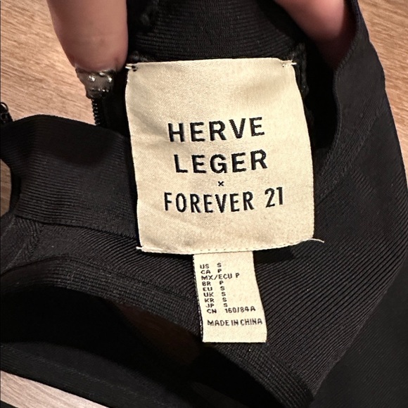 Herve Leger X Forever 21 Collab Black Dress with Cutout Design Bandage Bodycon - Picture 2 of 3